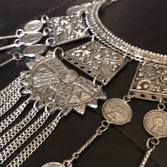 Vintage Tribal Necklace - Picture 3 of 8